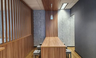 Ruang Kantor di Sewakan 340m2, Siap Pakai dan Fully Furnished !!