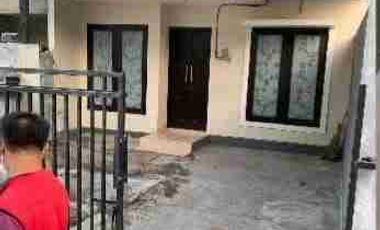 Rumah Minimalis 2 Lantai Area Gatsu Barat