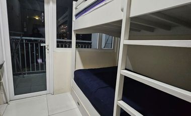 Fully Furnished 1 Bedroom with Balcony for rent in Green Residences near DLSU Taft
