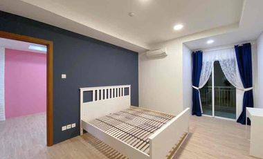 Dijual 2BR semi furnished Condominium greenbay seaview