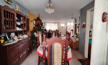 SE VENDE CASA EN LA SALLE