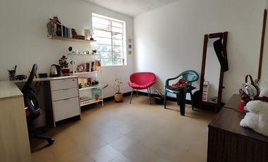 SE VENDE CASA EN LA SALLE