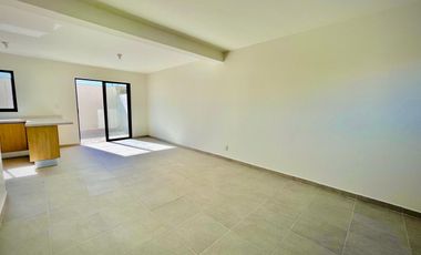 CASA EN RENTA EN MESETA