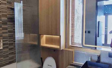 Luxury Beachfront Villa di Saba Gianyar