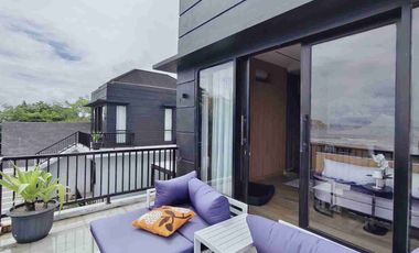 Luxury Beachfront Villa di Saba Gianyar