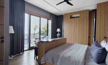 Luxury Beachfront Villa di Saba Gianyar