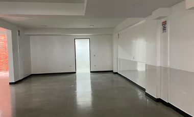 ARRIENDO  BODEGA SECTOR SAN ANDRESITO  CALLE 55