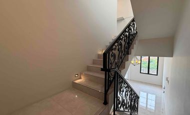 Rumah Mewah 4 Lantai + Rooftop-RUMAH  Jagakarsa – Jakarta Selatan