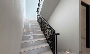 Rumah Mewah 4 Lantai + Rooftop-RUMAH  Jagakarsa – Jakarta Selatan