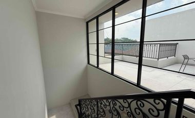 Rumah Mewah 4 Lantai + Rooftop-RUMAH  Jagakarsa – Jakarta Selatan