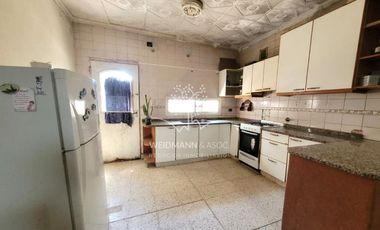 Casa de 2 dormitorios en venta, Santa Fe