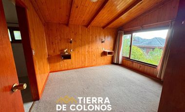 Propiedad con vista directa al Teatro del Lago