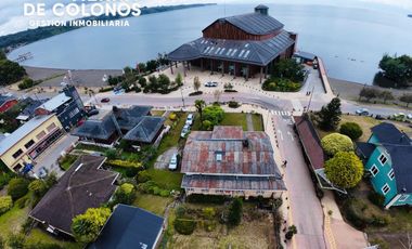 Propiedad con vista directa al Teatro del Lago