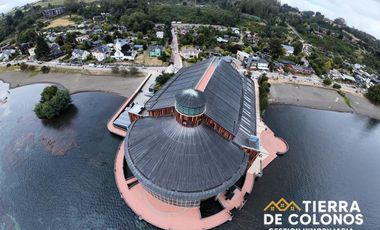 Propiedad con vista directa al Teatro del Lago