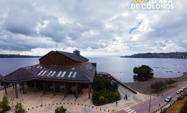 Propiedad con vista directa al Teatro del Lago