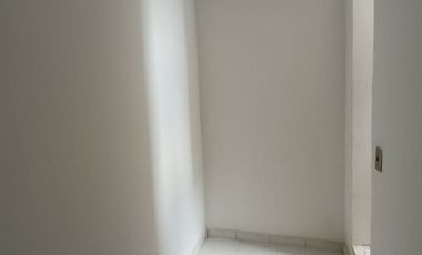 ARRIENDO CASA BARRIO LA CEIBA