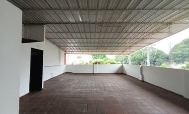 ARRIENDO CASA BARRIO LA CEIBA