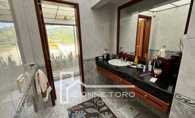 Casa de Lujo en Condominio Bosques del Trébol