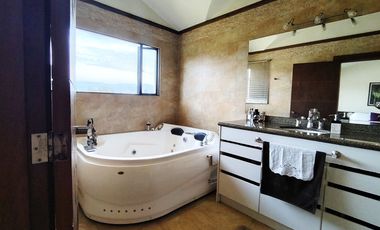 Casa de venta una planta 289 metros construcción 1220 terreno Angamarca - El Tingo  $229.200