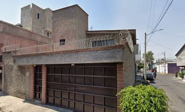 PROPIEDAD EN VENTA EN UNA EXCELENTE ZONA