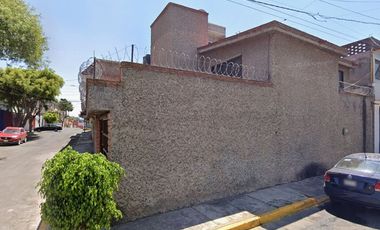 PROPIEDAD EN VENTA EN UNA EXCELENTE ZONA