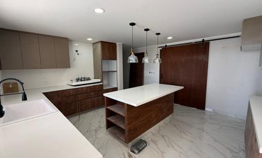 CASA EN VENTA EN PARQUE DUBLIN, LOMAS DE ANGELOPOLIS PUEBLA