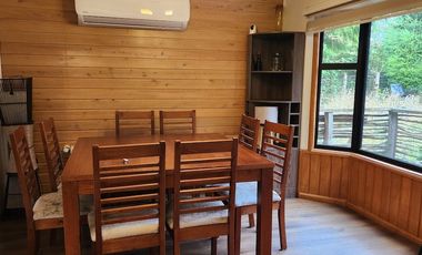 Amplia casa sector Pid Pid, cercana a locomoción y colegios. Castro