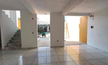 Casa en venta Con recámara en planta baja zona Nte ote col 21 de septiembre