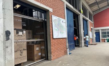 Bodega Alquilo En Conjunto Acopi Yumbo / Alquiler $50 Millones / Área Total construida: 2.500 m2