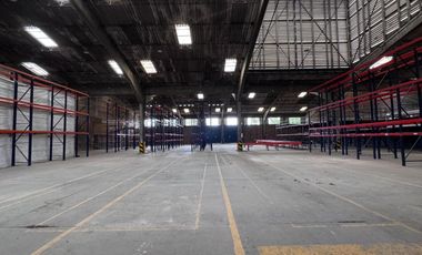 Bodega Alquilo En Conjunto Acopi Yumbo / Alquiler $50 Millones / Área Total construida: 2.500 m2