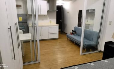 Fully Furnished Studio Condo for Rent in Acqua Private Residences Mandaluyong – 27sqm, 43rd Floor with Balcony | ₱20,000/Month