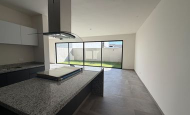 Casa en venta en Valle Imperial Coto Griego