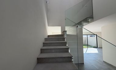 Casa en venta en Valle Imperial Coto Griego