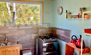 Cabaña en tranquilo entorno. Completamente equipada. Castro.