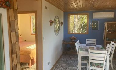 Cabaña en tranquilo entorno. Completamente equipada. Castro.