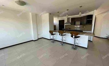 Departamento en venta en Las Cumbres, sector Los Ceibos.