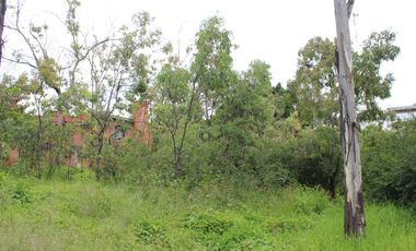 Lote de Terreno en Venta en Bosques de Las Lomas con Frente a Dos Calles.