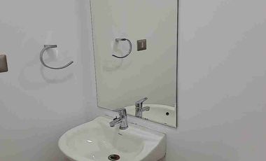 Arriendo Local Comercial Seminuevo