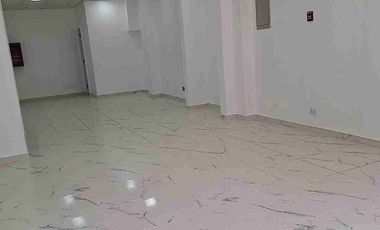 Arriendo Local Comercial Seminuevo