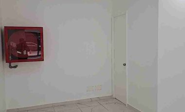 Arriendo Local Comercial Seminuevo