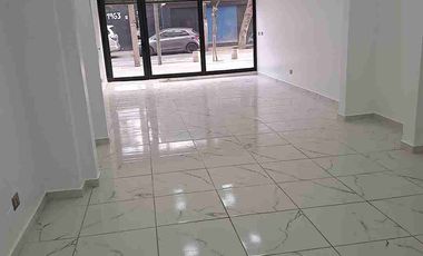 Arriendo Local Comercial Seminuevo