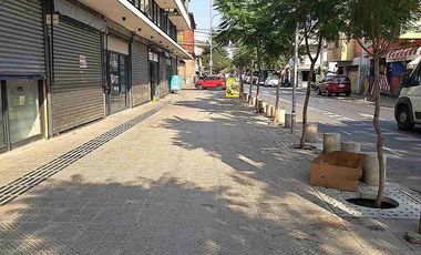 Arriendo Local Comercial Seminuevo