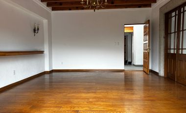 Impresionante Casa en Condominio Privado en Contadero.