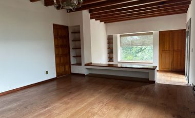 Impresionante Casa en Condominio Privado en Contadero.