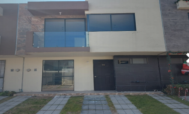 CASA DE ENTREGA INMEDIATA EN EX-HACIENDA SANTA INES, NEXTLALPAN, ESTADO DE MEXICO