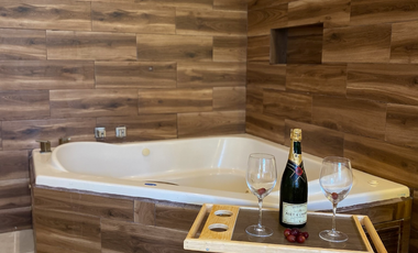 Departamento en Cancún Zona Hotelera – Planta Baja Frente a Alberca | 3 Habitaciones