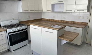 Casa en fraccionamiento con vigilancia y amenidades