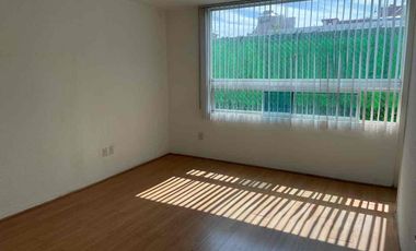 Casa en fraccionamiento con vigilancia y amenidades