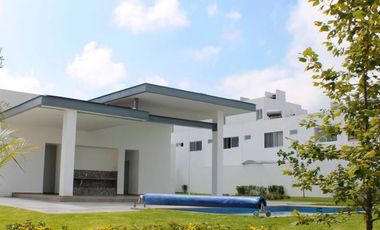 VENTA DE  CASA UBICADA EN FRACC ALTALUZ RESIDENCIAL ,ZAPOPAN JALISCO