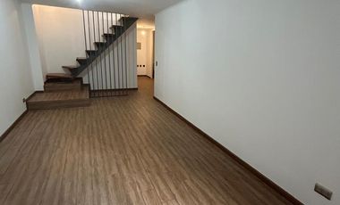 CASA DUPLEX 3D 3B + PATIO + ESTACIONAMIENTO, CERCA HOSPITAL SAN JUAN DE DIOS $850.000